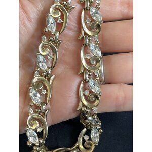 Rare Vintage Signed TRIFARI Pat Pend Gold-Tone Choker Necklace Rhinestones 13”